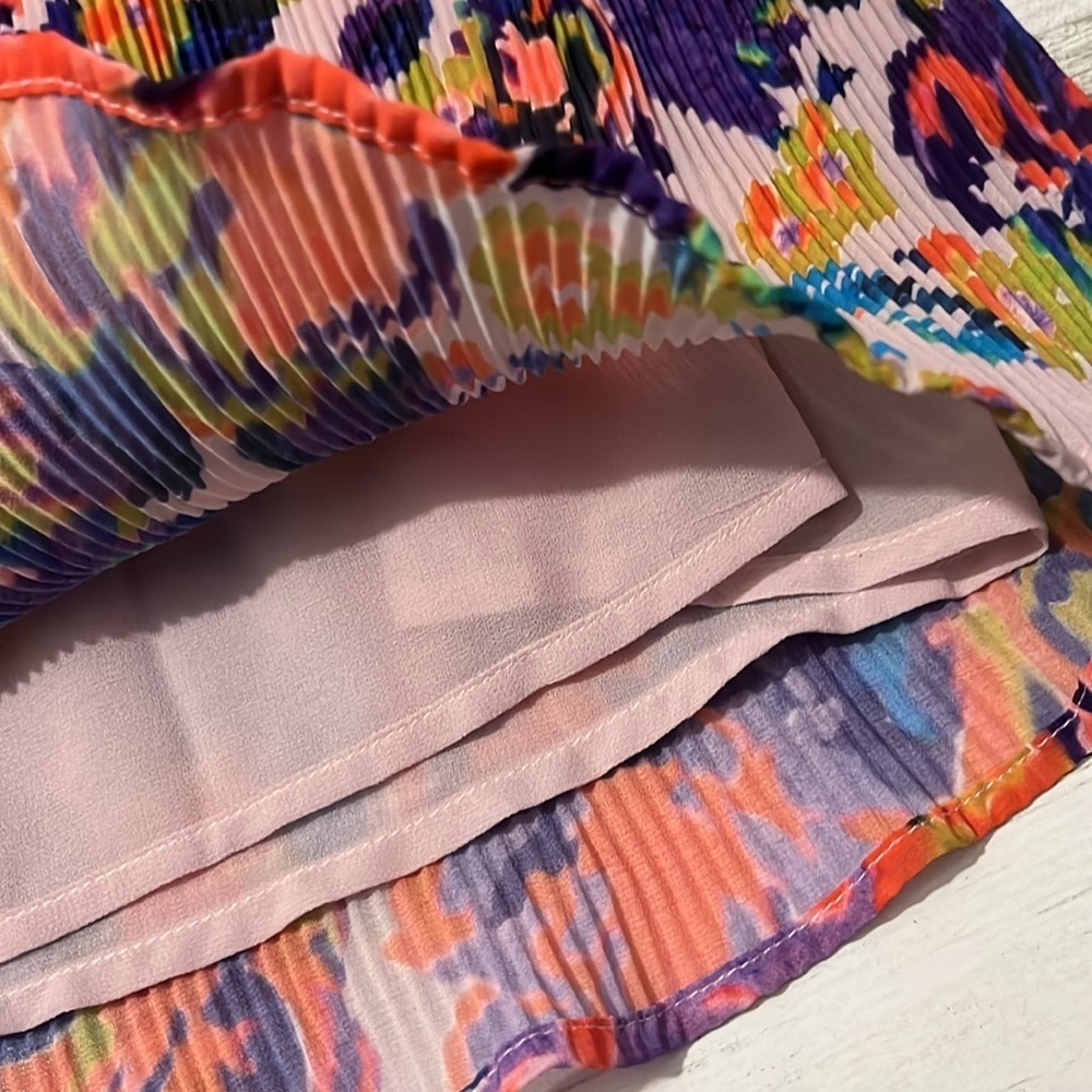 Nasty Gal Pleated Floral Maxi Dress Size 6. NWT - Picture 8 of 10